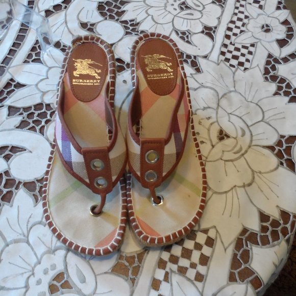 Burberry Brown Leather/Nova Plaid Heeled Espadrilles Size 37 - Picture 1 of 16